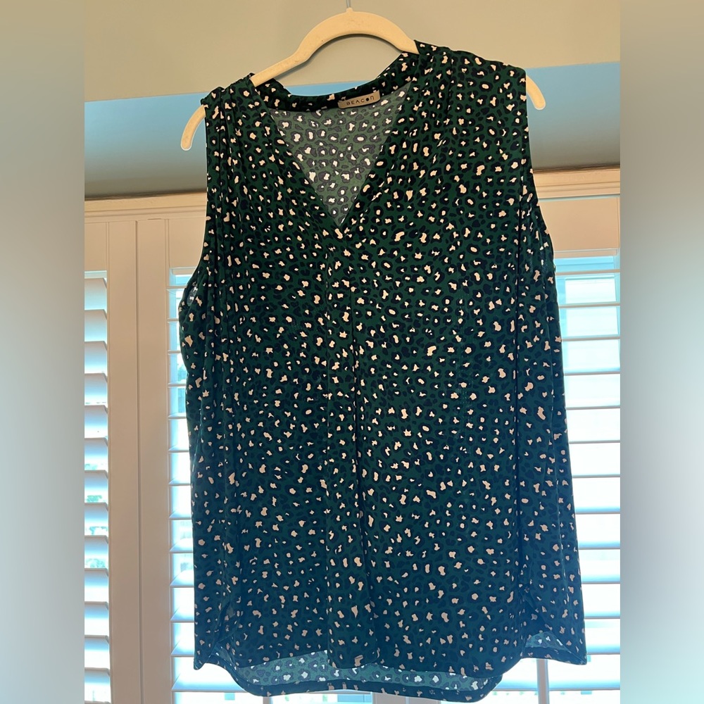 Beacon green black animal print sleeveless blouse 2x